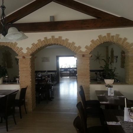 Hotel Restaurant Platamon Feuchtwangen Exteriér fotografie