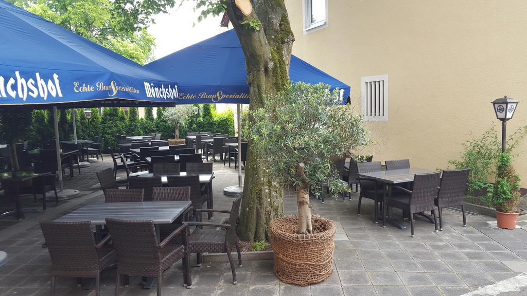 Hotel Restaurant Platamon Feuchtwangen Exteriér fotografie