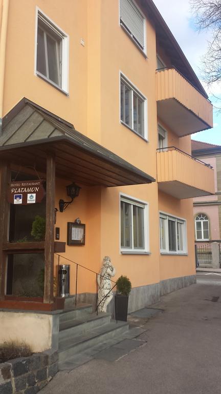 Hotel Restaurant Platamon Feuchtwangen Exteriér fotografie